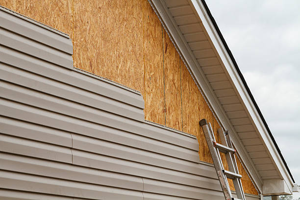 Professional Siding Contractor technician working in Millersport, OH